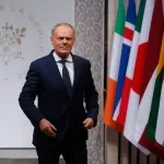 Tusk: Koga interesuju cene goriva nek pita "onog Donalda", a ne skromnog poljskog