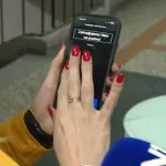 Aplikacija "Budi moje oči" olakšava život slepim i slabovidim osobama: Volonterima potreban samo pametni telefon