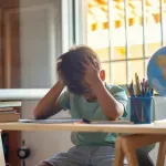 Ministarstvo razmatra skraćenje časova na 30 minuta zbog smanjene pažnje kod dece