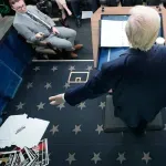 Neobično obraćanje Trampa novinarima u Beloj kući