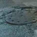 U JKP "Naisus" previše zaposlenih, a premalo radnika: Zbog partijskog zapošljavanja nema ko da sanira štetu na ulici?