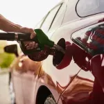 Da li je bolje za auto povremeno sipati benzin od 100 oktana umesto 95 ili je to samo mit