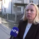 Voda se mesecima izliva ulicama Velikog Mokrog Luga: "Natapa temelje, pucaju zidovi"