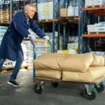 ASNS: Radnici u Srbiji Prvi maj dočekuju u ekonomskoj neizvesnosti - veliki deo građana na ivici siromaštva