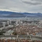 Bivši prosvetni radnik u Francuskoj priznao silovanje i seksualno zlostavljanje 89 maloletnika