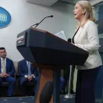 Bela Kuća: Tramp će u četvrtak ukinuti zakon o borbi protiv klimatskih promena