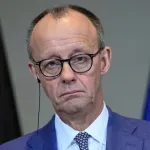 "Nemojte biti toliko lenji, ići na bolovanje, raditi skraćeno": Mercova rizična borba sa radnicima u Nemačkoj