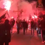 Students marching to Valjevo rally reach Ub, welcomed with flares, applause