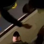 SNS aktivisti tukli studente, uhapšen samo jedan - da li su i zašto ostali nasilnici "nevidljivi"?