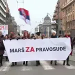 Serbian judiciary employees protest against changes in laws they claim threaten their independence