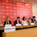 Vlast organizovala raspravu o zakonima koji su već usvojeni: Brnabić se prvo "vadila", a onda i otišla