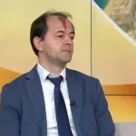 Gujaničić: Srbiji najmanje odgovara prolongiranje roka za završetak pregovora Gaspromnjefta i MOL-a