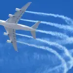 Koliko su opasni beli tragovi iza aviona?