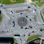 (VIDEO) Najluđi kružni tok na svetu - u njemu se i iskusni vozači izgube