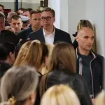 Vučić: Država ne planira da se odrekne većinskog vlasništva u Namenskoj, ako nafta pređe 120 dolara, "ne znam šta ću"