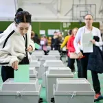 Analitičar: Velika izlaznost na izborima povećava šanse Mađara i Tise i "gura" ostale ispod cenzusa