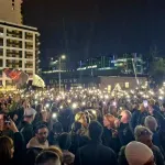 Show of support in front of N1 building