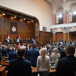 Proleće u Skupštinu stiglo sa mesec i po dana zakašnjenja i odmah ga je smenila zima: Vladajuća većina "zamrzla" jedinu tačku dnevnog reda