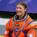 Astronautkinja Misije Artemis II na putovanju ka Mesecu zasukala rukave i popravila WC