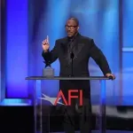 (VIDEO) Glumac Edi Marfi dobio nagradu za životno delo