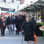 Pijace pune, novčanici prazni: Uskršnja trpeza ove godine biće znatno siromašnija