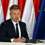 Šta Peter Mađar može da nauči od Donalda Tuska?