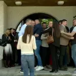 Kako je izabran novi predsednik opštine Arađelovac: U improvizovanoj sali i uz, opozicija tvrdi - brojne neregularnosti