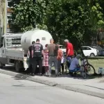 Na osmom spratu, a dva dana bez vode: Kako se pere veš i tušira u Čačku