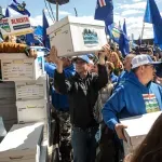 Separatisti iz Alberte predali 300.000 potpisa za referendum o nezavisnosti