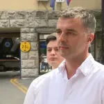 Saslušani odbornici pokreta Kreni-promeni zbog cepanja bilborda na Palati Albanija: "Sprečavali smo druge da krše zakon"
