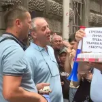 Za gradonačelnika Šapića torta u obliku trolejbusa: "GSP nije i nikad neće biti poklon za tamo neku Strelu"