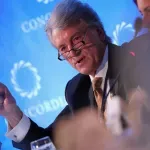 I bivši ukrajinski predsednik Viktor Juščenko se odriče poljskog Ordena belog orla