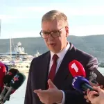 Vucic: Serbian nationals deported from Montenegro are activists, not criminals