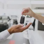 Nedostatak poverenja: Oko 67 odsto kupaca automobila ne veruje u ono što prodavci govore