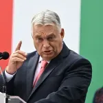 Orban se vratio u Mađarsku sa Mundijala: Sutra najavljuje novog lidera poslaničke grupe Fides u parlamentu