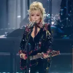 Doli Parton je svoja dva velika hita napisala skoro istovremeno