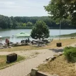 Jezero u Šumaricama otvoreno za kupače, posetioci ukazuju na brojne propuste