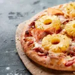 Ko je prvi imao "revolucionarnu" ideju da stavi ananas na picu?