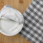 Da li je bezbedno lizati aluminijumski poklopac pudinga ili jogurta?