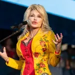 Jedna pesma Doli Parton ostaje zaključana - moći će da se čuje tek 2045. godine
