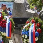 Nebrigu nadležnih oni koji su bili u kolonama u "Oluji" osećaju i danas: "Niko ne pita kako nam je, pare dolaze sa svih strana, oni samo drpaju sebi"