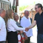 Kampanja u punom jeku: U svakom selu i studenti i Vučić, samo što predsednik ima medije da to i pokaže
