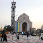 Uklonjena ukrajinska zastava iz centra Prištine nakon četiri godine