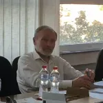 (VIDEO) Situacija u Jovinoj se ne smiruje: Učenici ponovo ušli u kancelariju direktora Stojkovića