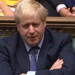 Istraga tvrdi: Džonsonova vlada kasnila u reakciji na pandemiju korona virusa, 23.000 smrti moglo da se izbegne