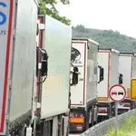 Ponovo kolone na administrativnim prelazima sa Kosovom, na Jarinju sat i po zadržavanja