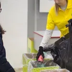 "Ne bacaj staklo, skupljaj za Dušana": Zbor građana Bežanijske kose u humanitarnoj akciji