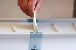 Priprave na volitve in referendume: člani odborov bodo prejeli višja nadomestila
