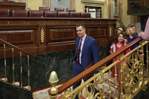 Španski premier po korupcijskih obtožbah proti njegovi ženi razmišlja o odstopu