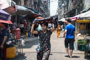 Temperature v jugovzhodni Aziji nad 45 stopinj, zapirajo tudi šole